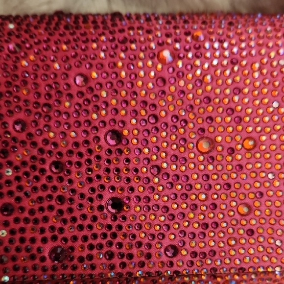 NWOT Olga Berg Pink Rhinestone Clutch with Gold Chain - Picture 9 of 9
